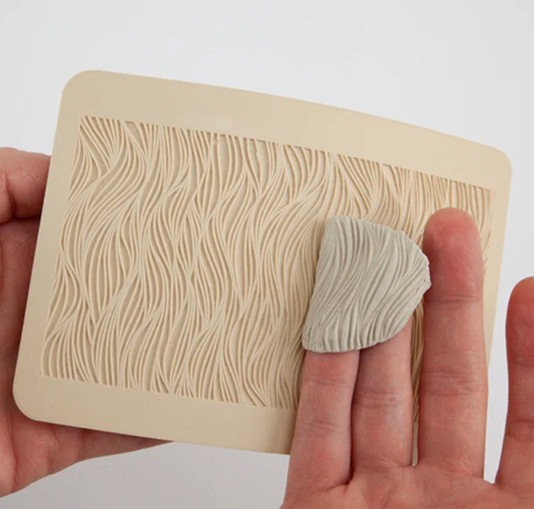 Cool Slip Spray - Full & Sample size