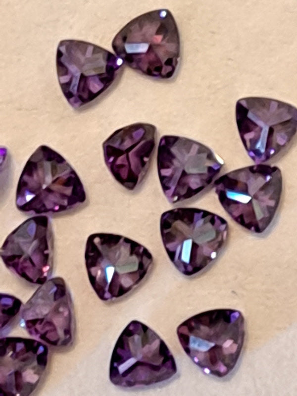 Cubic Zirconia Amethyst Purple Trillion 3mm (5pc)
