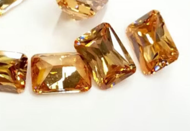 Cubic Zirconia Champagne Radiant / Octagon 3x5 mm(5pc)