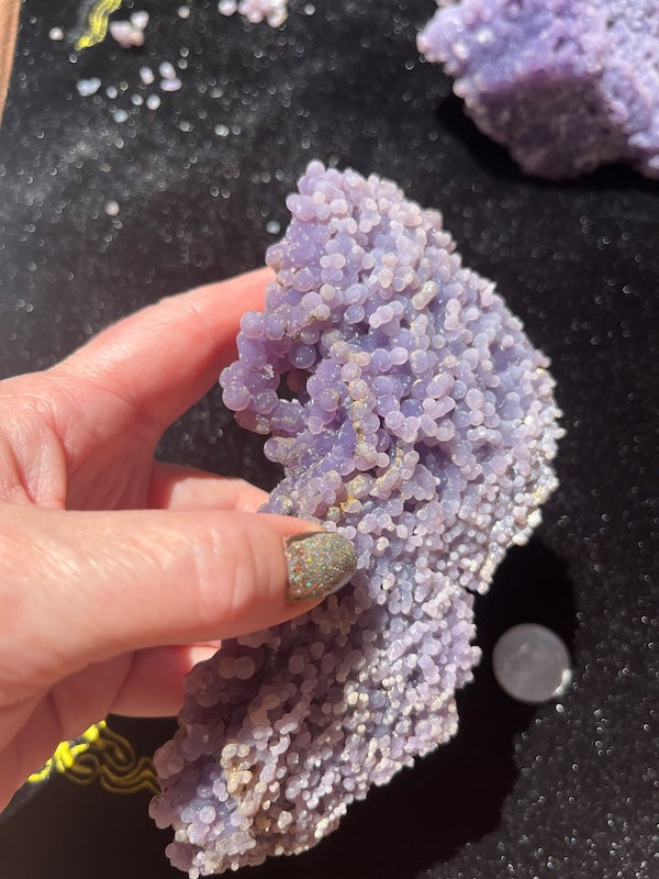 Nice 220 gram grape agate cluster