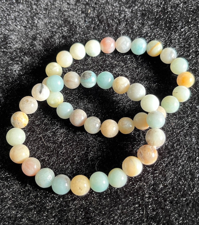 Bracelet, Caribbean Calcite, inexpensive blue beige 8mm beads