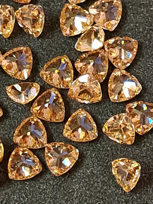 Cubic Zirconia Champage Trillion 3mm & 5mm (5pc)