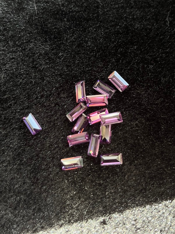Cubic Zirconia Purple Baguette 4x8mm (5pc)