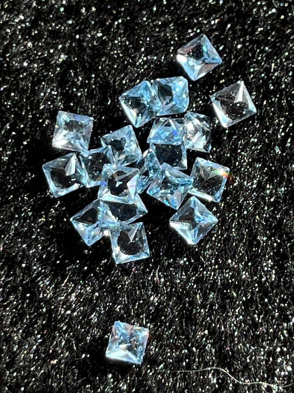 Spinel Light Blue Lab Created Square, 3mm (5pc)
