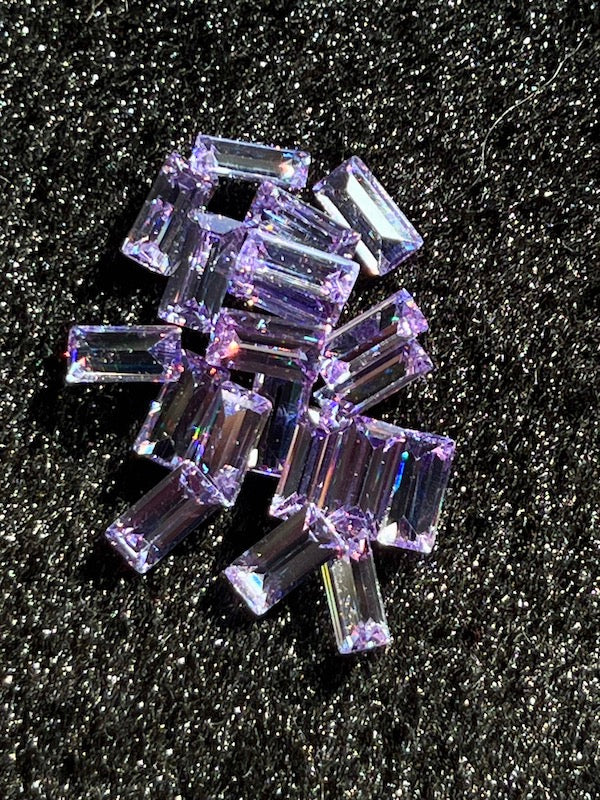 Cubic Zirconia lavender/lilac, Baguette 4x8 (5pc)