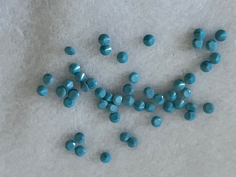 Lab Nano Turquoise Blue Round Gem 3 &amp; 4mm (5pc)