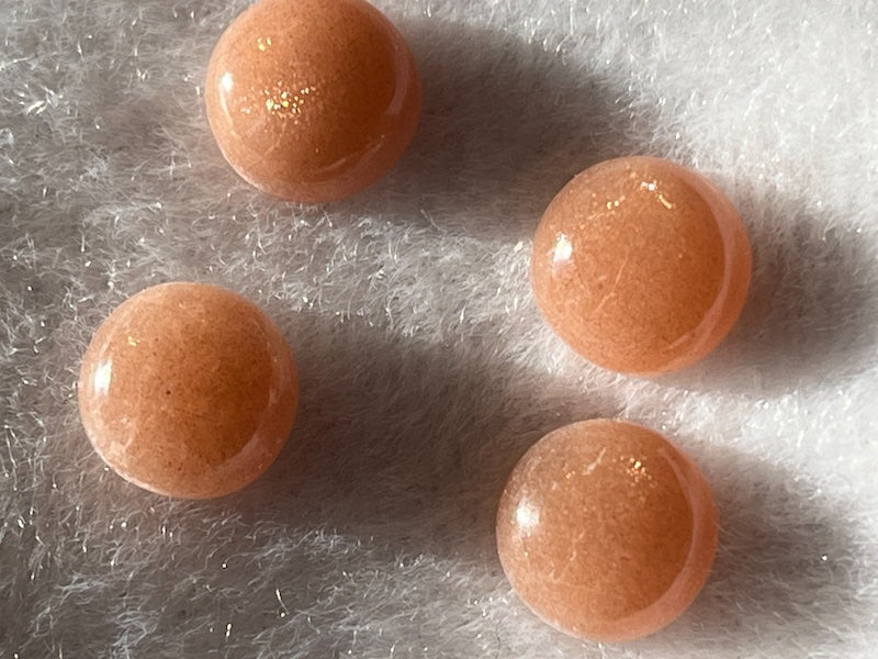 Moonstone Peach Cabochon Round