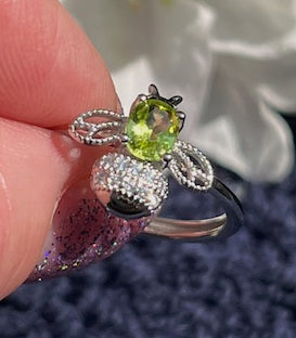 Natural sale peridot ring