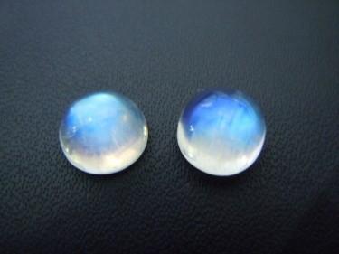 Moonstone Cabochon Rainbow Round 4mm (2pc)