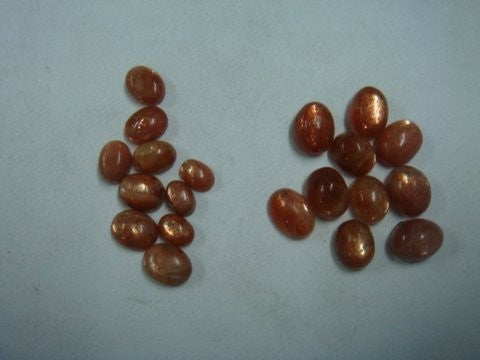 Sunstone Cabochon Oval 6x8mm (1pc)