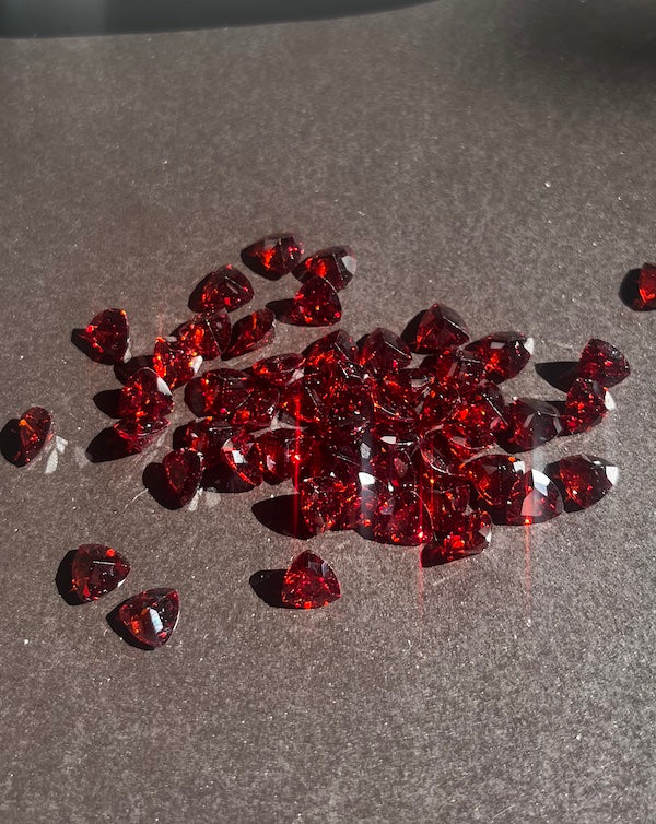 Cubic Zirconia 5A Garnet Trillion Gems 3mm & 6mm (5pc)
